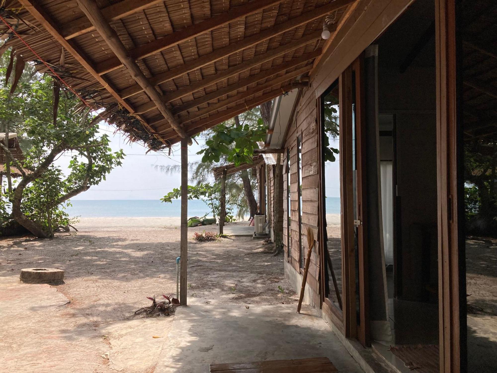 Hotel La Ong Lay Koh Phayam Exterior foto