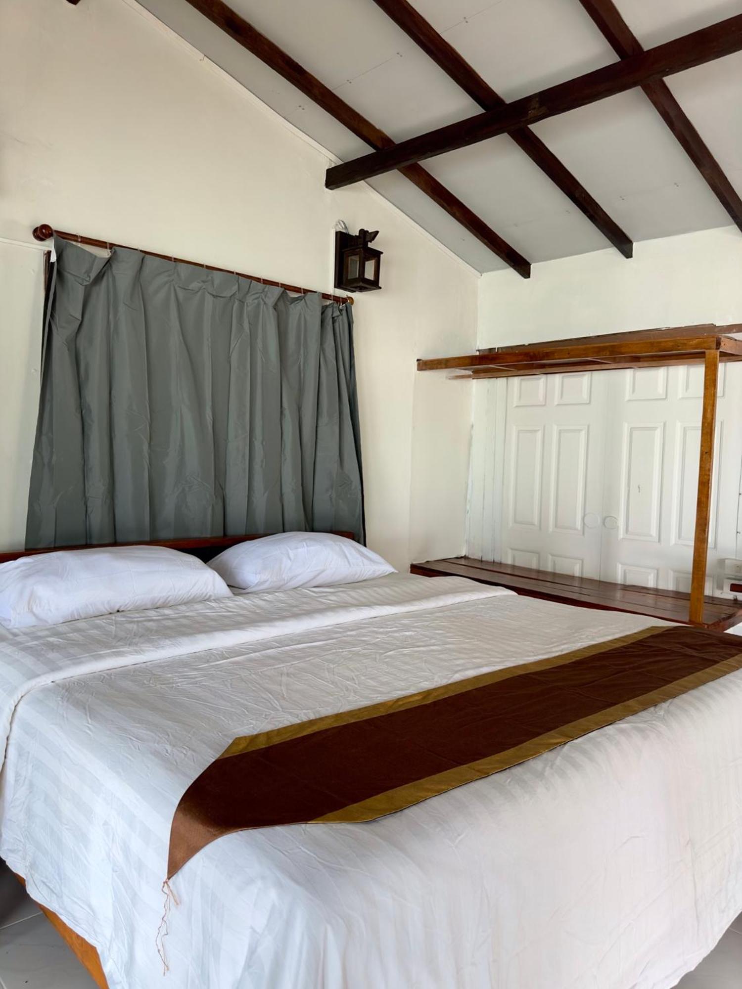 Hotel La Ong Lay Koh Phayam Exterior foto
