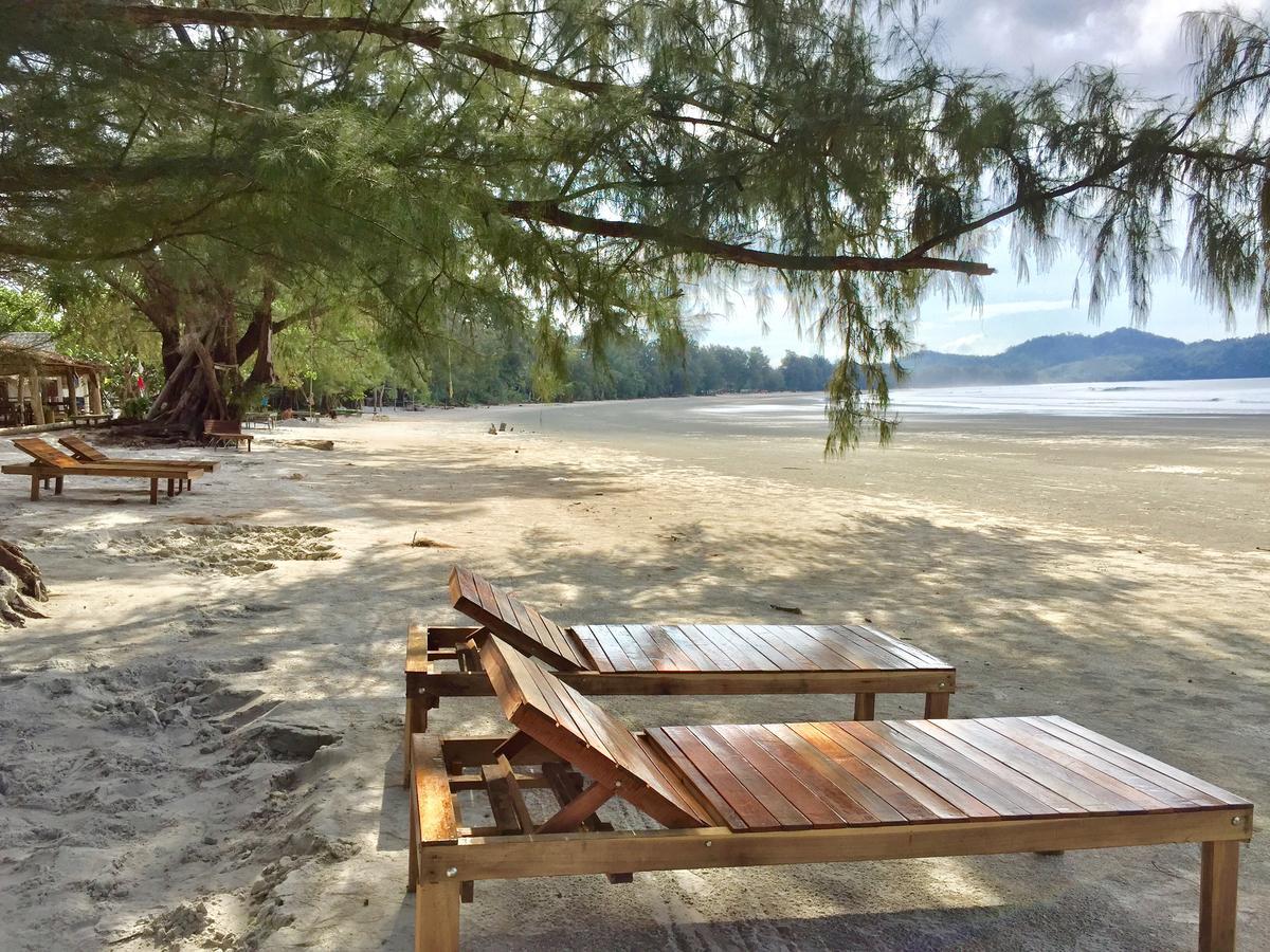 Hotel La Ong Lay Koh Phayam Exterior foto